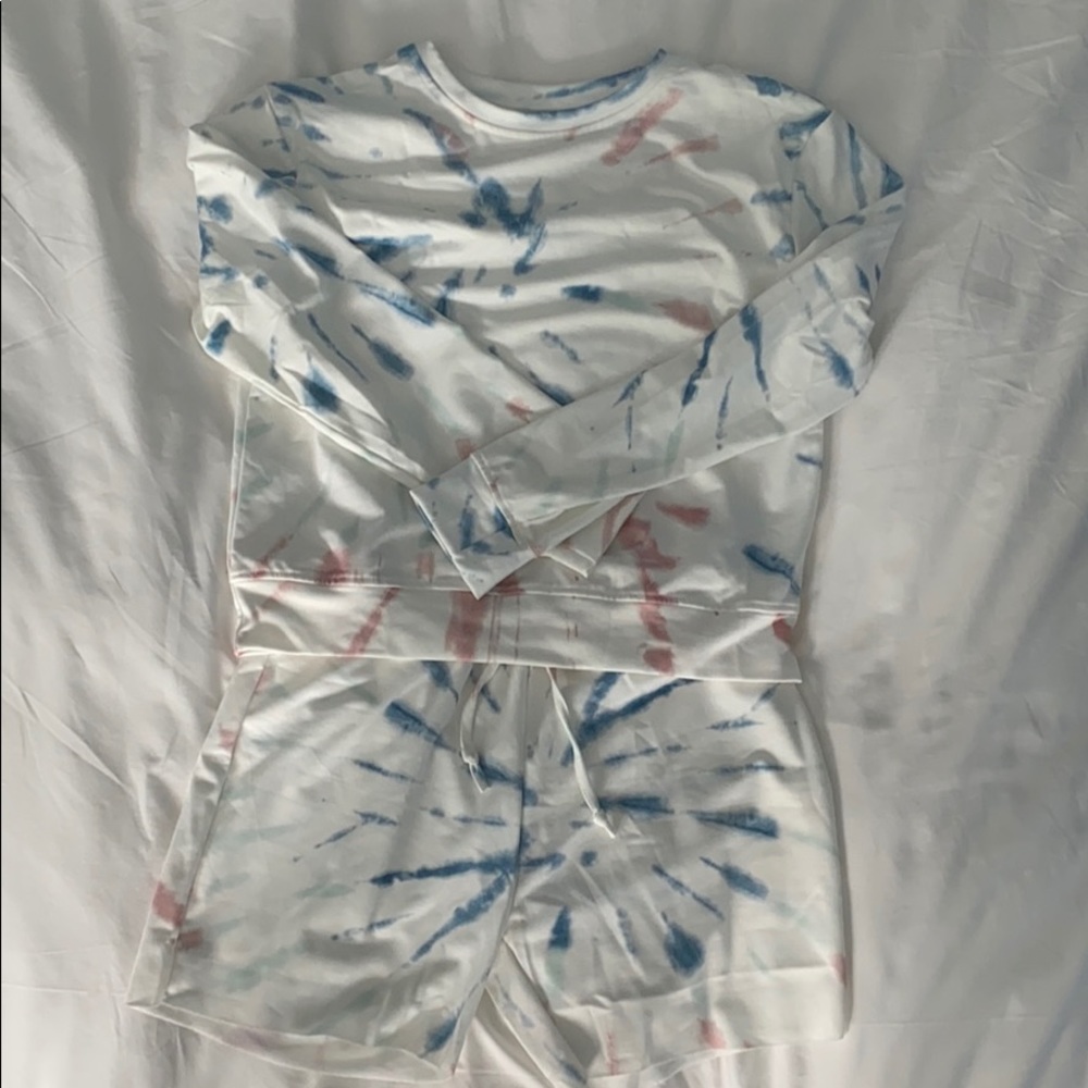 Tie-dye marching lounge set